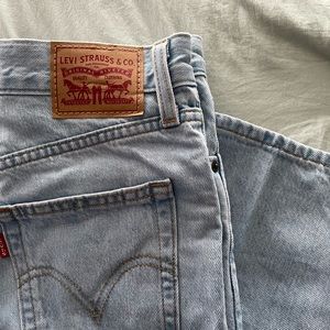 Levi’s high waisted straight leg jean